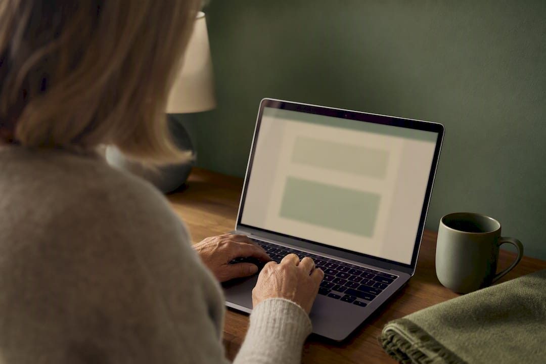 Write an Obituary Fast: Obituary Examples & 50–150 Word Notices