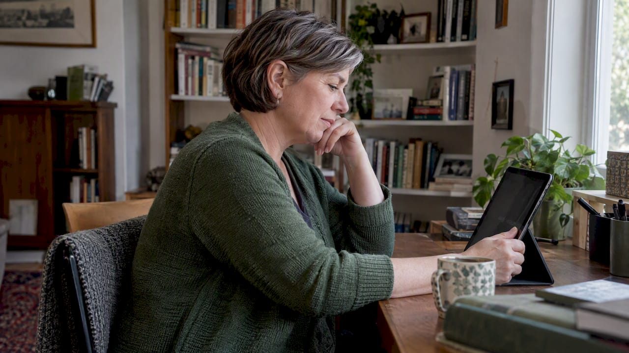 Online Remembrance Ideas: Creative, Low cost Tributes Backed by Research