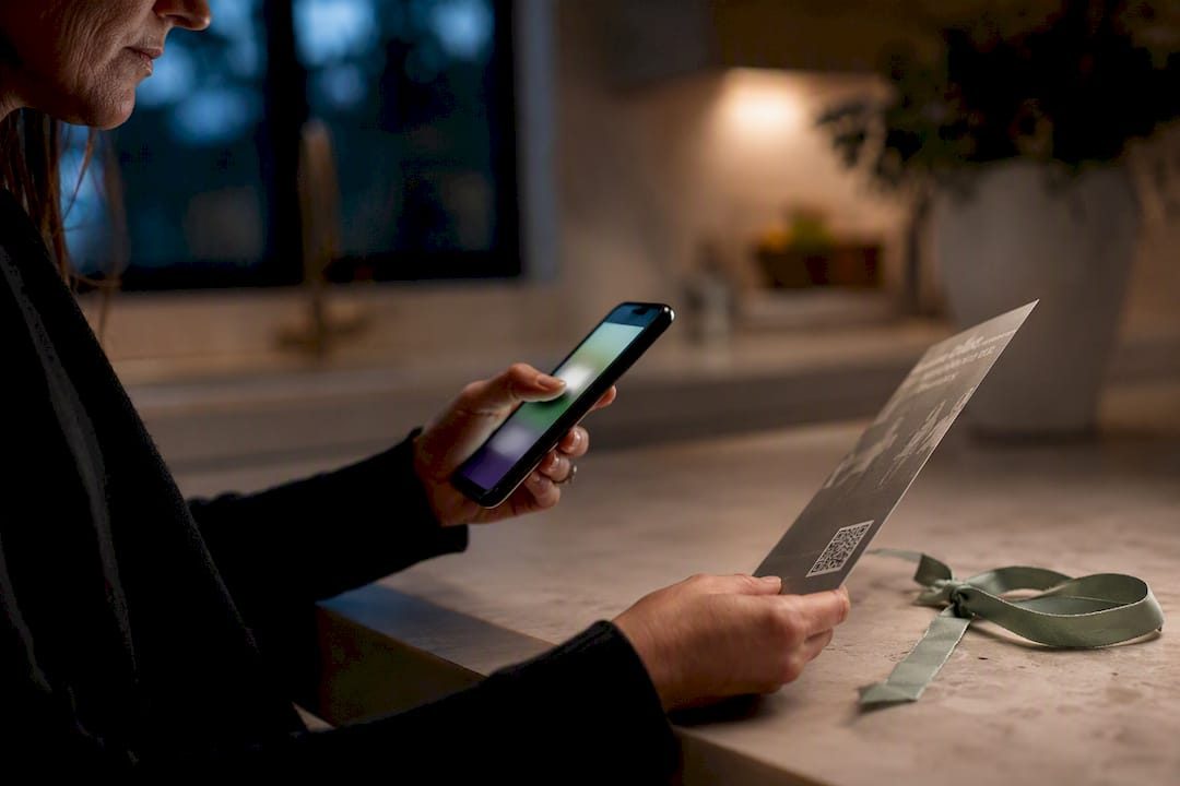 Share an Obituary Online in an Hour: One Link, Privacy Protected
